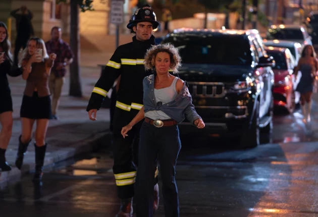 Кадр из «911: Нашвилл» 1 сезон 1 серия