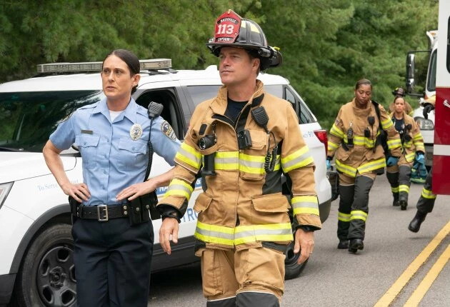 Кадр из сериала 911: Нашвилл 2 сезон